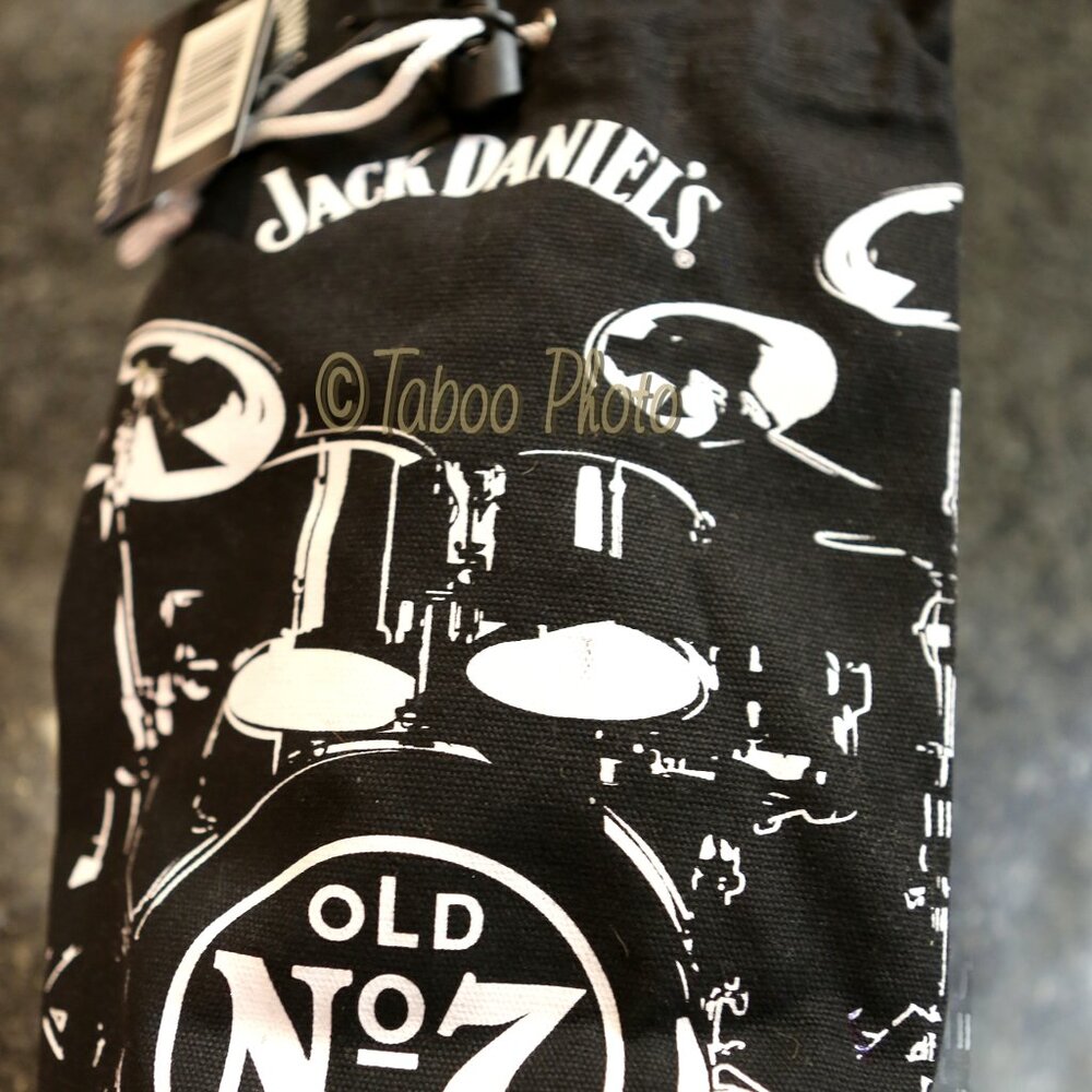 Jack Daniels Sling 1.75 L Bottle Travel Bag Cinch Sack LTD Edition Drums